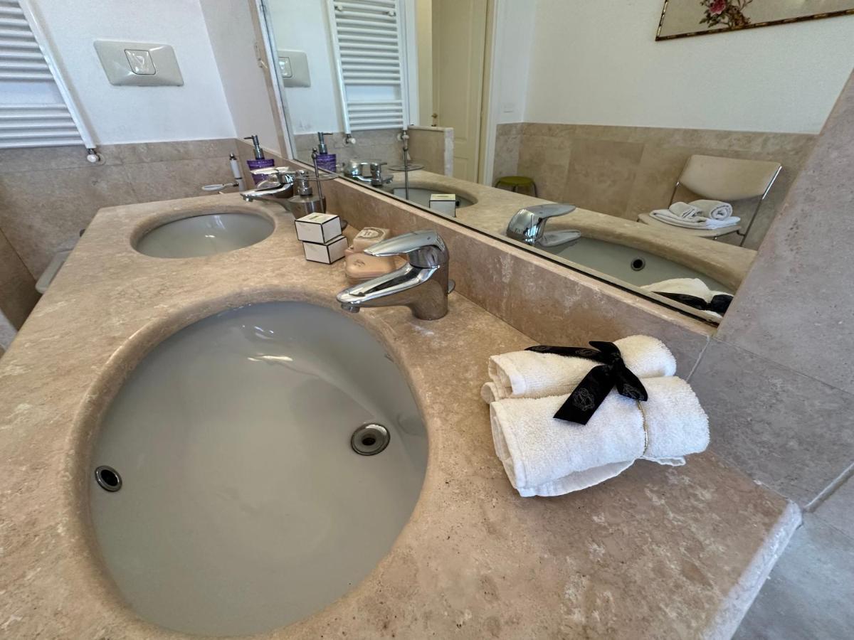 Pf Luxury Apartment Petrarca Posillipo Capri View - My Place เนเปิลส์ ภายนอก รูปภาพ