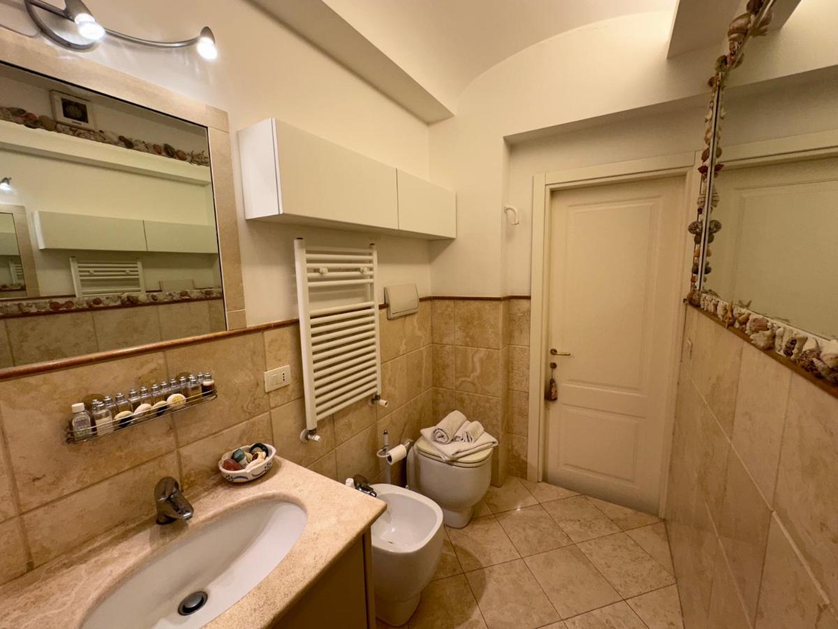 Pf Luxury Apartment Petrarca Posillipo Capri View - My Place เนเปิลส์ ภายนอก รูปภาพ