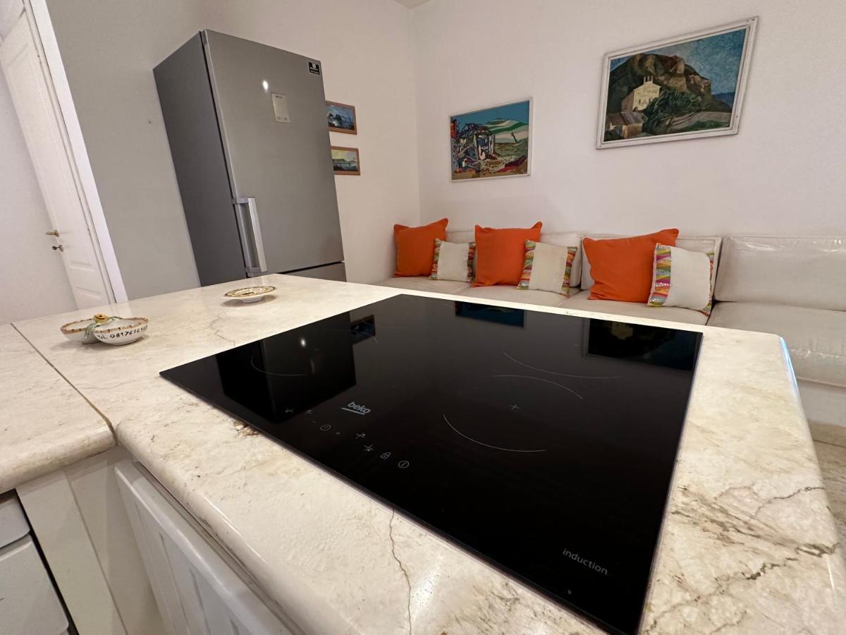 Pf Luxury Apartment Petrarca Posillipo Capri View - My Place เนเปิลส์ ภายนอก รูปภาพ