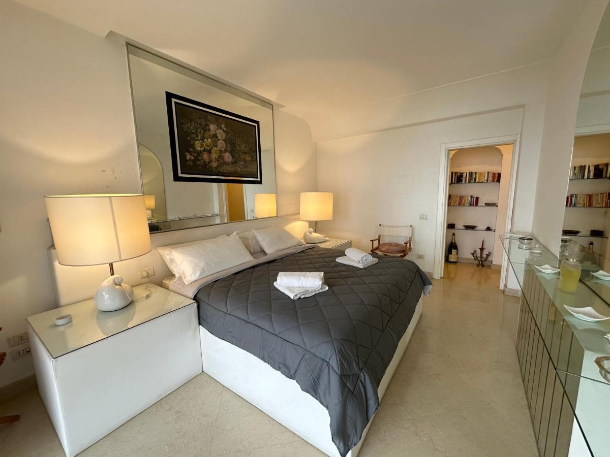 Pf Luxury Apartment Petrarca Posillipo Capri View - My Place เนเปิลส์ ภายนอก รูปภาพ