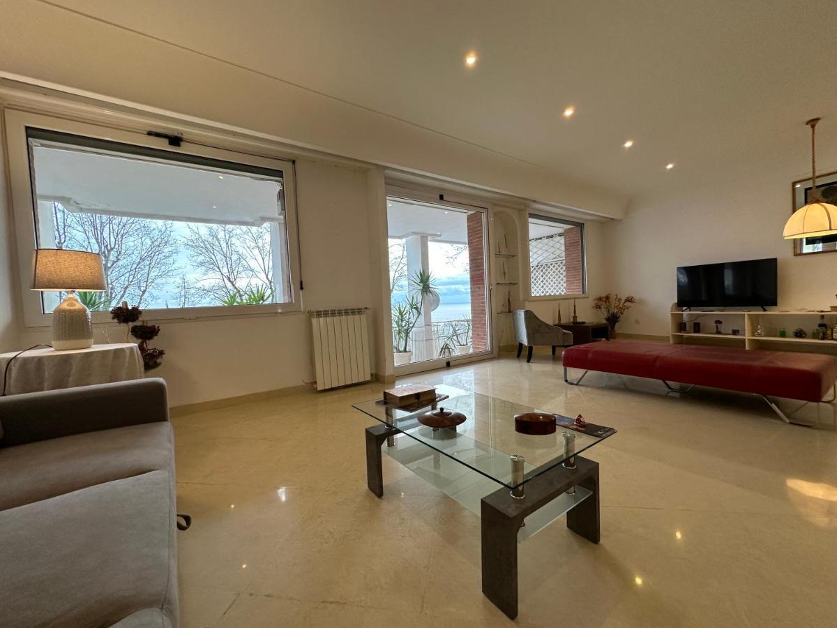 Pf Luxury Apartment Petrarca Posillipo Capri View - My Place เนเปิลส์ ภายนอก รูปภาพ