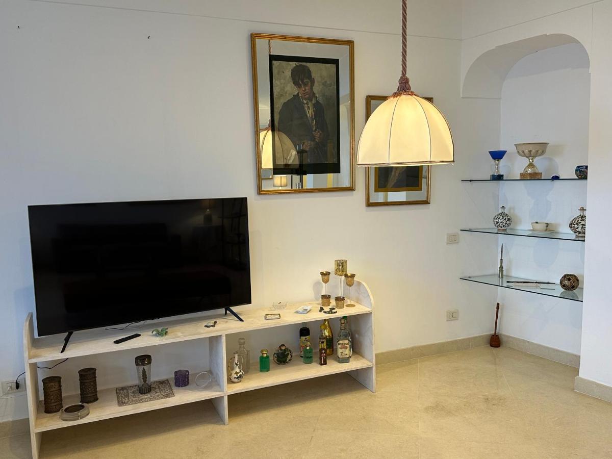 Pf Luxury Apartment Petrarca Posillipo Capri View - My Place เนเปิลส์ ภายนอก รูปภาพ