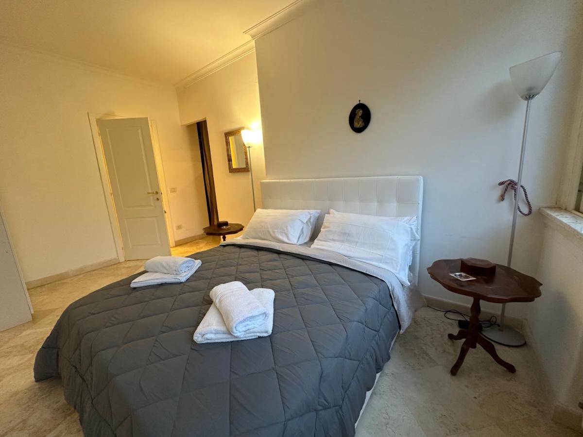 Pf Luxury Apartment Petrarca Posillipo Capri View - My Place เนเปิลส์ ภายนอก รูปภาพ